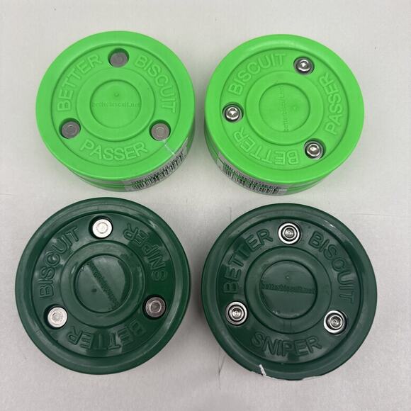 Better Biscuit Hockey Pucks 4 Pack - 2 Passer & 2 Sniper, Green/Dark Green *READ - Picture 2 of 11